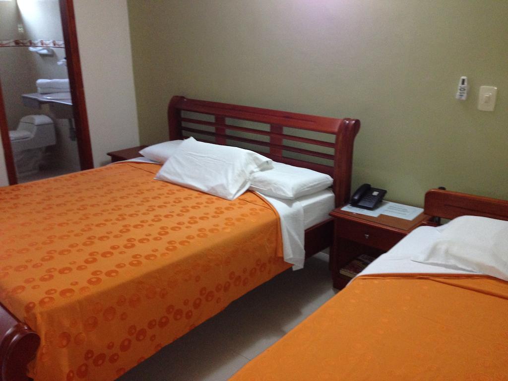 Hotel San Francisco De Asis Santa Marta  Buitenkant foto