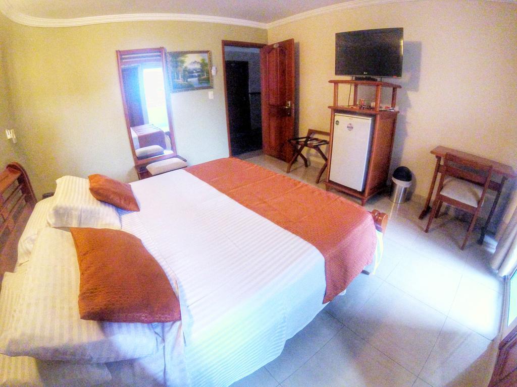 Hotel San Francisco De Asis Santa Marta  Buitenkant foto
